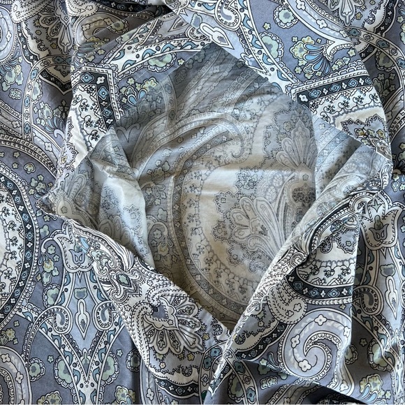 Lauren Ralph Lauren Gray/Blue Paisley Flanged Sham Set Standard Size GUC - Picture 4 of 6